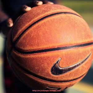 JRS低调看球-NBA直播比赛有哪些主流平台推荐和观看体验(nba直播平台哪个好)